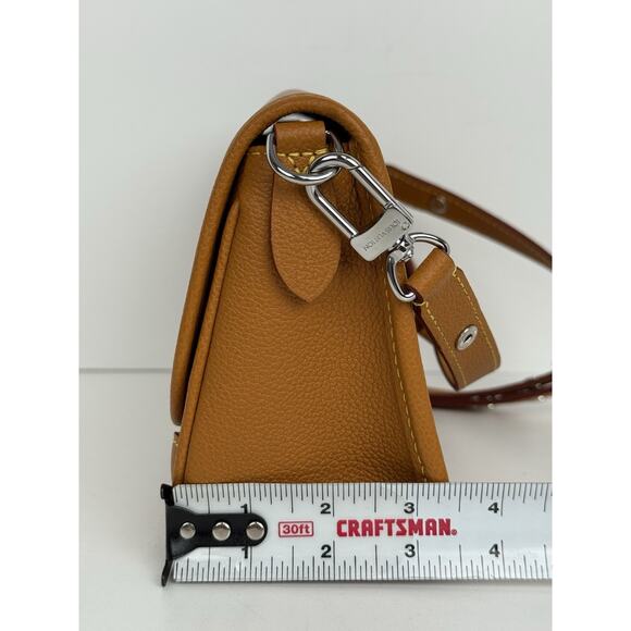 LOUIS VUITTON Epi Buci Crossbody Gold Honey - Picture 16 of 16